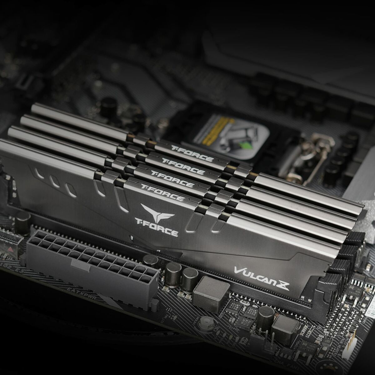 RAM Memory Team Group VULCAN Z 32 GB DDR4 3200 MHz CL16