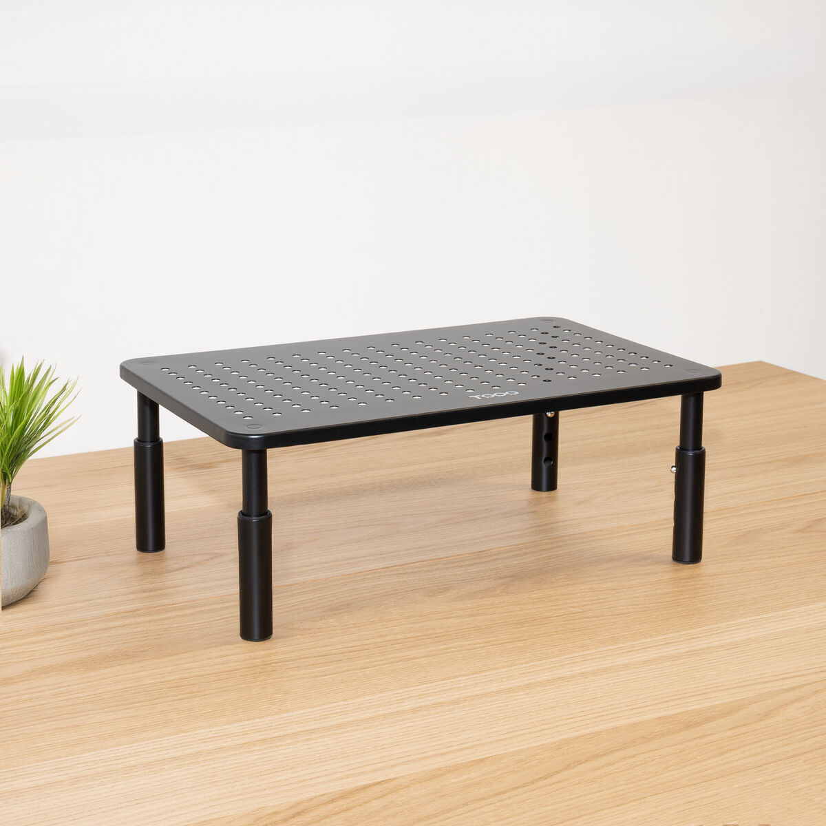 Screen Table Support TooQ TQMR081